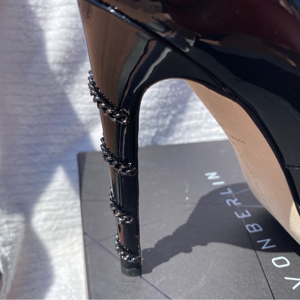 Marcell Von Berlin Black Patent Leather Pumps - Picture 3 of 7